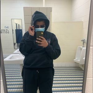 Meet your Posher, Myles